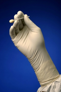 TechniGlove TechNitrile®100级12英寸无菌对腈